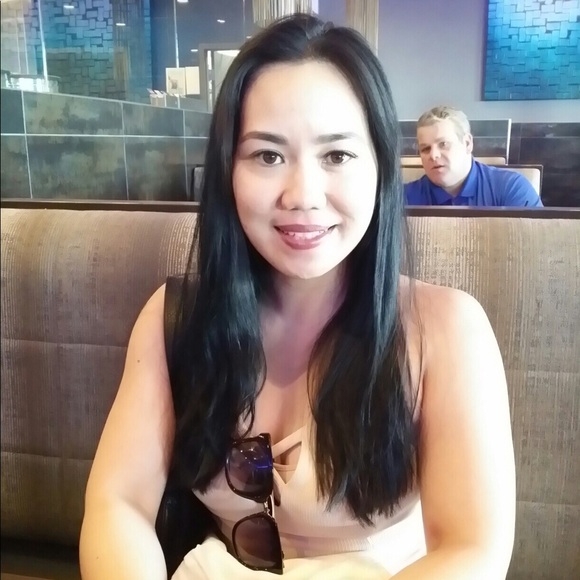 Meet your Posher, Sherly - Picture 2 of 3